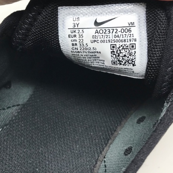 Nike Air Max 270 - Picture 10 of 10